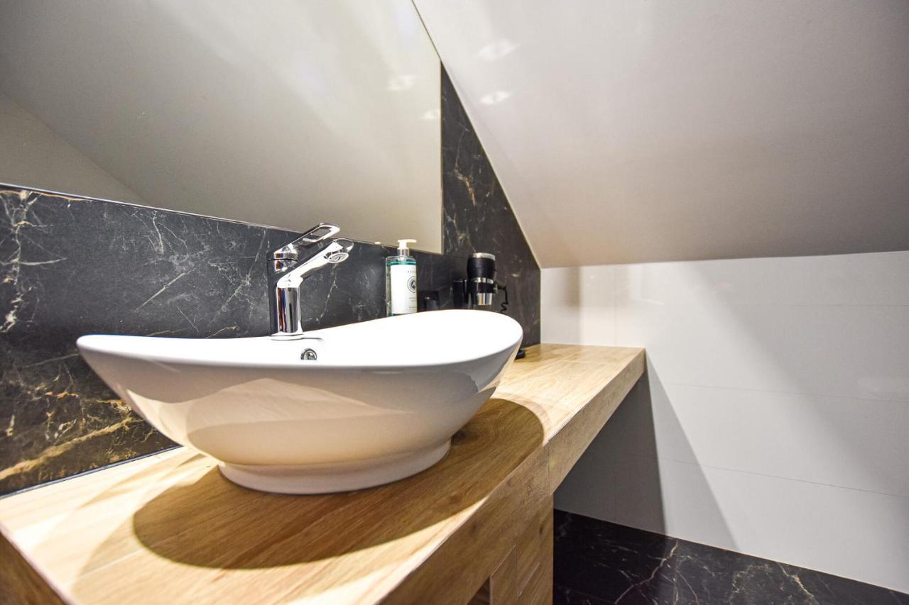Lesny Dwor Hotell Radom Exteriör bild